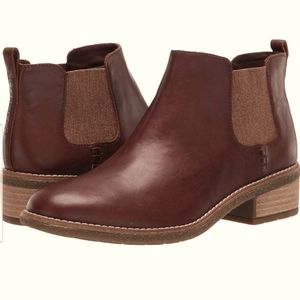 Maya Chelsea Leather Boots

 ankle boots